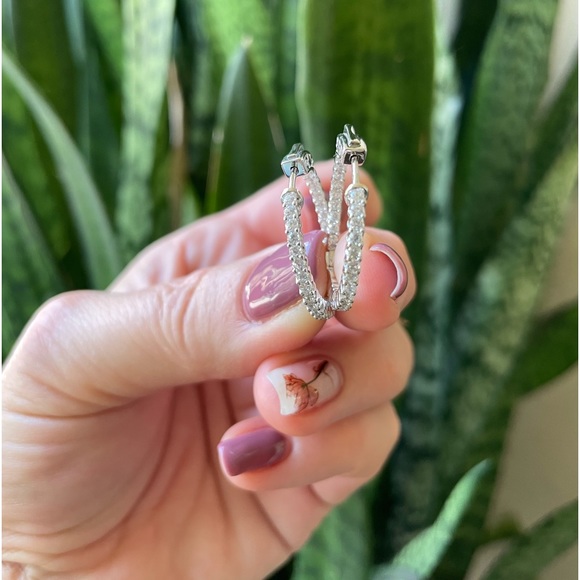 SS Inside- Out Wht CZ Hoops - Picture 9 of 11